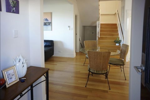 Ada South Fremantle - Accommodation Whitsundays 8