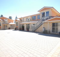 Yot Spot Apartments - Accommodation Whitsundays