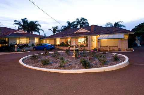 Armadale Cottage Bed & Breakfast - Accommodation Whitsundays 32