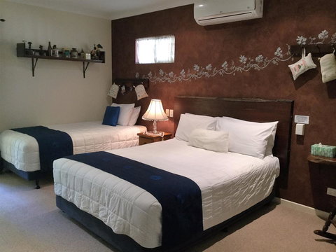 Armadale Cottage Bed & Breakfast - Accommodation Whitsundays 31