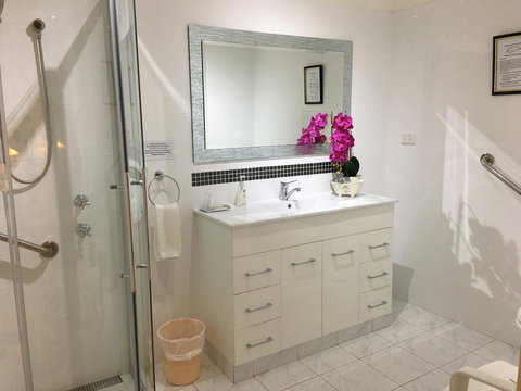 Armadale Cottage Bed & Breakfast - Accommodation Whitsundays 14