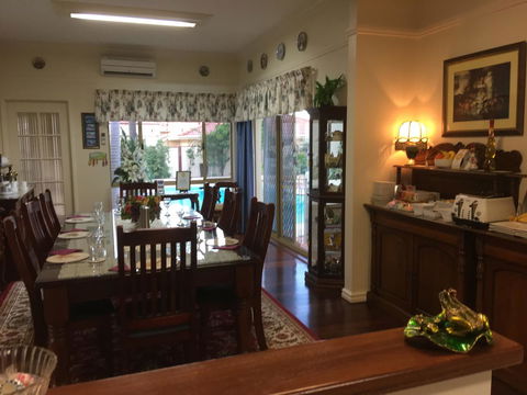 Armadale Cottage Bed & Breakfast - Accommodation Whitsundays 12