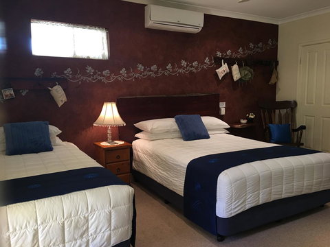 Armadale Cottage Bed & Breakfast - Accommodation Whitsundays 19