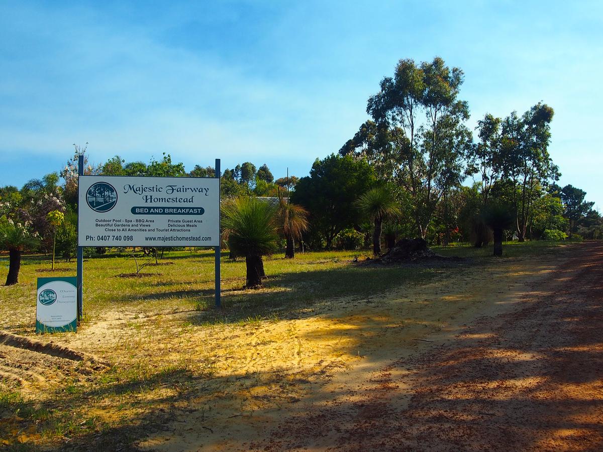 Woodridge WA Accommodation Whitsundays