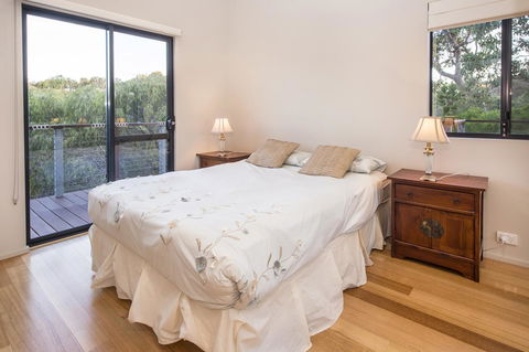 12/26 Yallingup Beach Road - Accommodation Whitsundays 7