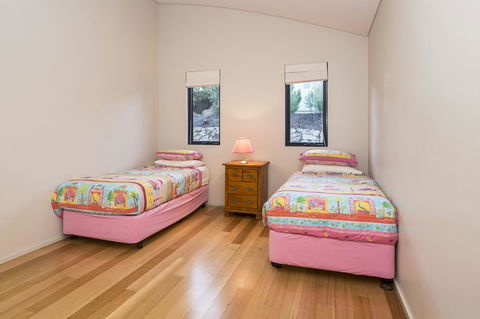 12/26 Yallingup Beach Road - Accommodation Whitsundays 8