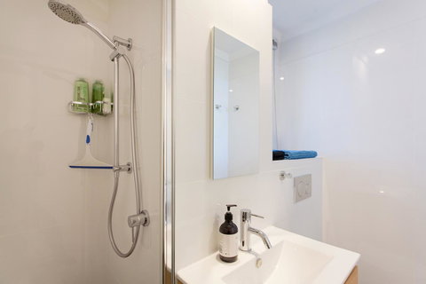 Ocean Breeze Apartment - Accommodation Whitsundays 24