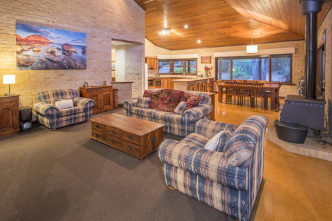 53 Martina Drive - Accommodation Whitsundays 15