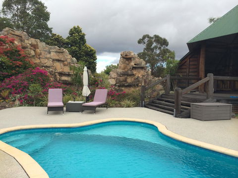 Nivalis Bed And Breakfast - Accommodation Whitsundays 9