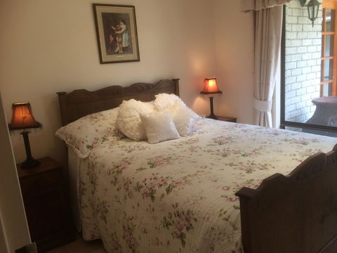 Nivalis Bed And Breakfast - Accommodation Whitsundays 12