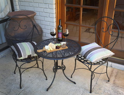 Nivalis Bed And Breakfast - Accommodation Whitsundays 7