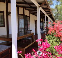 Daisy Cottage - Accommodation Whitsundays