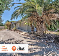 Panoramique Holiday Home With a View - Accommodation Whitsundays