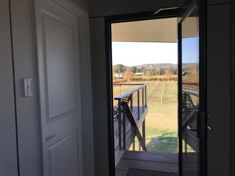 Lot113 Vineyard Accommodation - Accommodation Whitsundays 1