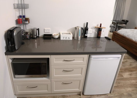 Lot113 Vineyard Accommodation - Accommodation Whitsundays 2