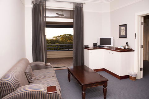 Caves House Hotel & Apartments Yallingup - Accommodation Whitsundays 28