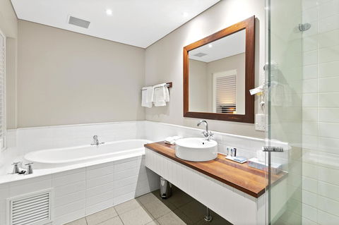 Caves House Hotel & Apartments Yallingup - Accommodation Whitsundays 17