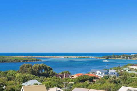 Augusta Hotel Motel - Accommodation Whitsundays 5