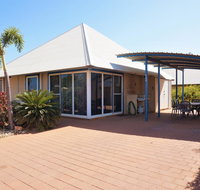 Osprey Holiday Village Unit 122/2 Bedroom - Perfectly neat and tidy apartment - Accommodation Whitsundays