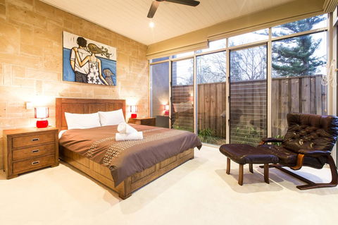 Arthouse - Accommodation Whitsundays 12