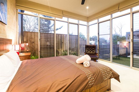 Arthouse - Accommodation Whitsundays 11