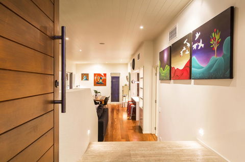 Arthouse - Accommodation Whitsundays 5