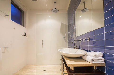 Arthouse - Accommodation Whitsundays 14