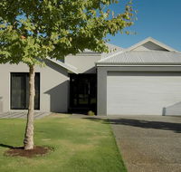 THE SANCTUARY LUXURY HOLIDAY HOME - Accommodation Whitsundays