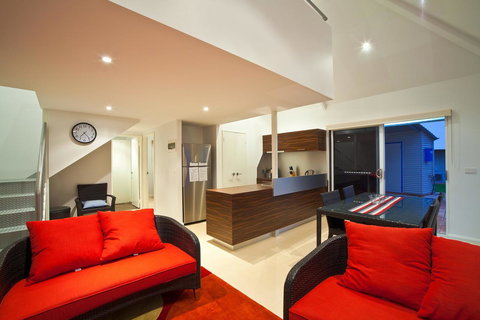 Osprey Holiday Village Unit 103 2 Bedroom - Accommodation Whitsundays 2