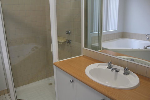 Mandurah Ocean Marina Chalets - Accommodation Whitsundays 25