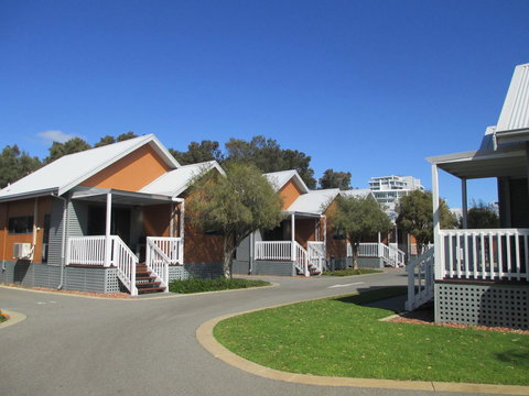 Mandurah Ocean Marina Chalets - Accommodation Whitsundays 37