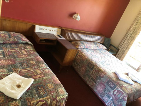 Kambalda Hotel - Accommodation Whitsundays 9