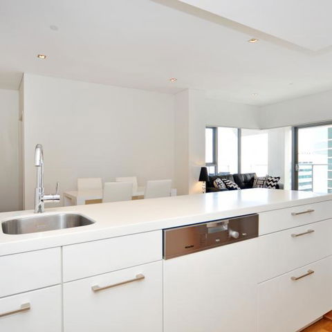 Astra Apartments Perth CBD - Accommodation Whitsundays 14