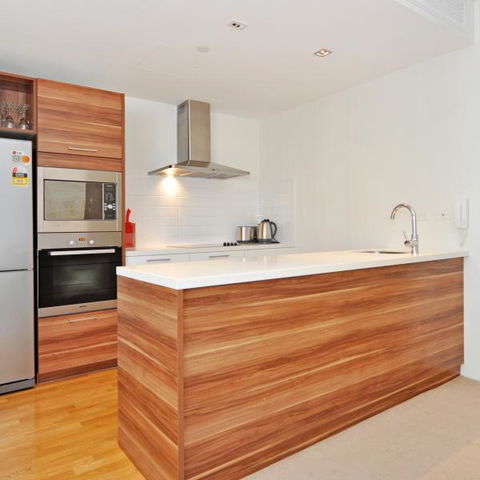 Astra Apartments Perth CBD - Accommodation Whitsundays 15