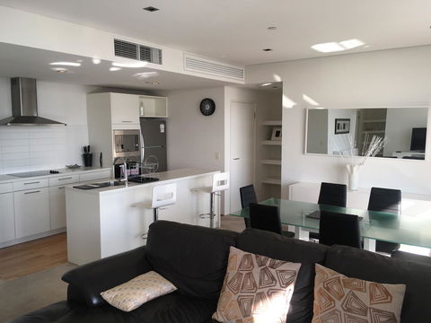 Astra Apartments Perth CBD - Accommodation Whitsundays 36