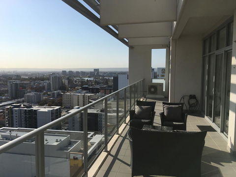 Astra Apartments Perth CBD - Accommodation Whitsundays 21