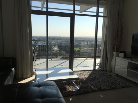 Astra Apartments Perth CBD - Accommodation Whitsundays 40