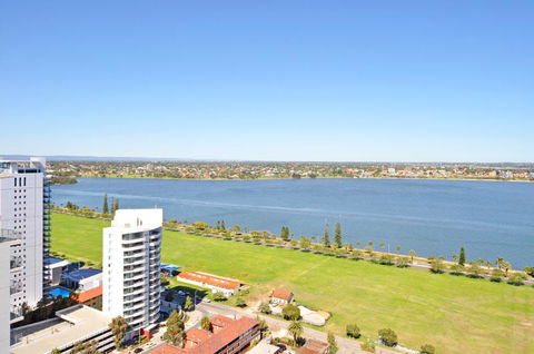 Astra Apartments Perth CBD - Accommodation Whitsundays 25