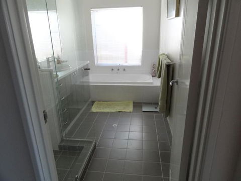 Acaciabnb - Accommodation Whitsundays 6