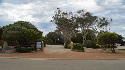 Hopetoun Motel & Chalet Village - Accommodation Whitsundays 12