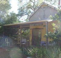 Black Cockatoo Lodge - Accommodation Whitsundays