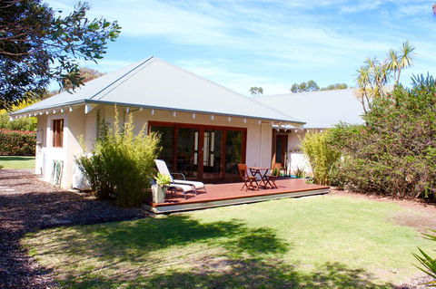 Moana Spa Villas - Prime Yallingup Location - Accommodation Whitsundays 0