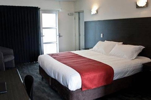 Brighton Hotel Motel - Accommodation Whitsundays 11