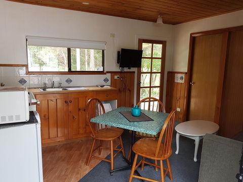 Strahan Retreat Holiday Park - Accommodation Whitsundays 14