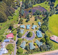 Giants Table and Cottages - Accommodation Whitsundays
