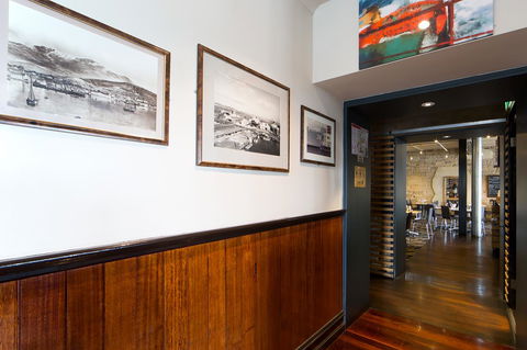 Customs House Hotel - Accommodation Whitsundays 36