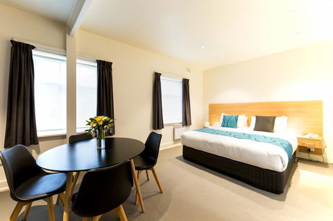 Customs House Hotel - Accommodation Whitsundays 40
