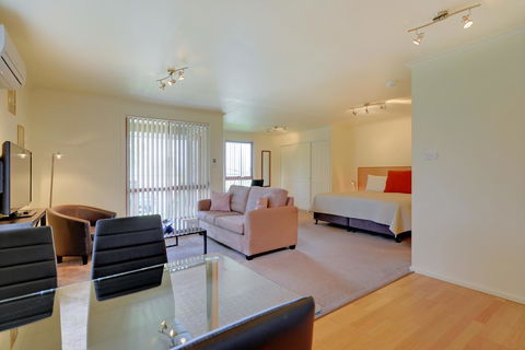 Aloft Boutique Accommodation - Accommodation Whitsundays 1