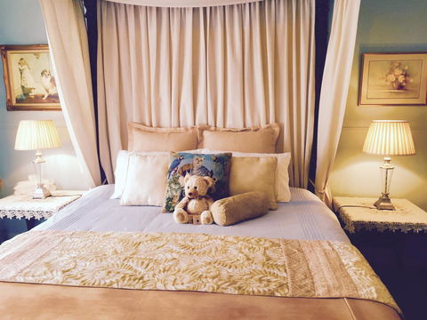 Wandering Geese Boutique Bed And Breakfast - Accommodation Whitsundays 0