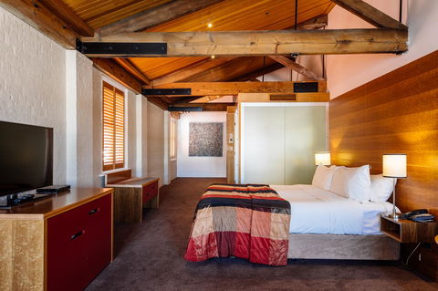 The Henry Jones Art Hotel - Accommodation Whitsundays 25